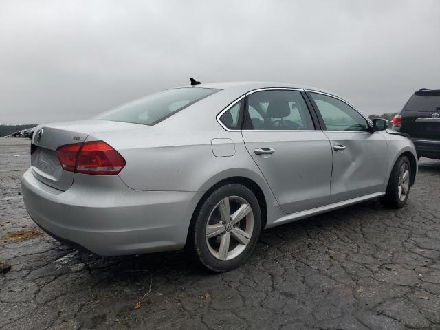 Obraz 3 z 2015 VOLKSWAGEN PASSAT S 2015 z VIN 1VWAT7A30FC100875