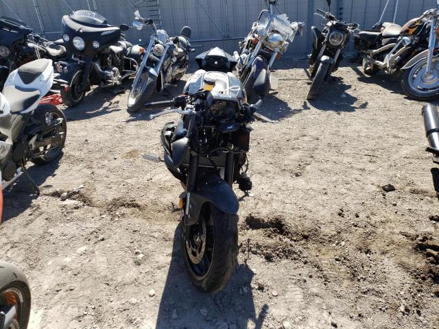 Obraz 2 z 2024 YAMAHA YZFR7  2024 z VIN JYARM38E2RA009766