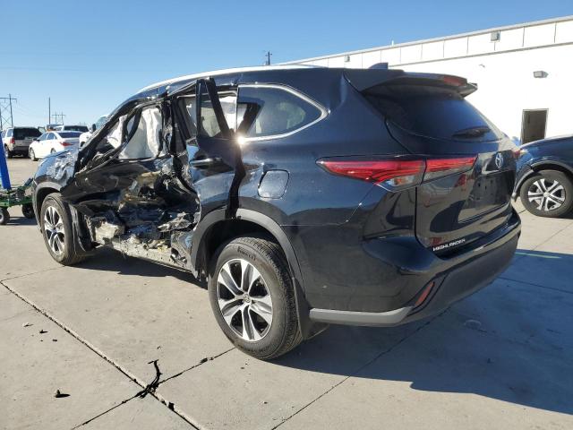 Obraz 2 z 2020 TOYOTA HIGHLANDER XLE 2020 z VIN 5TDGZRBH4LS521137