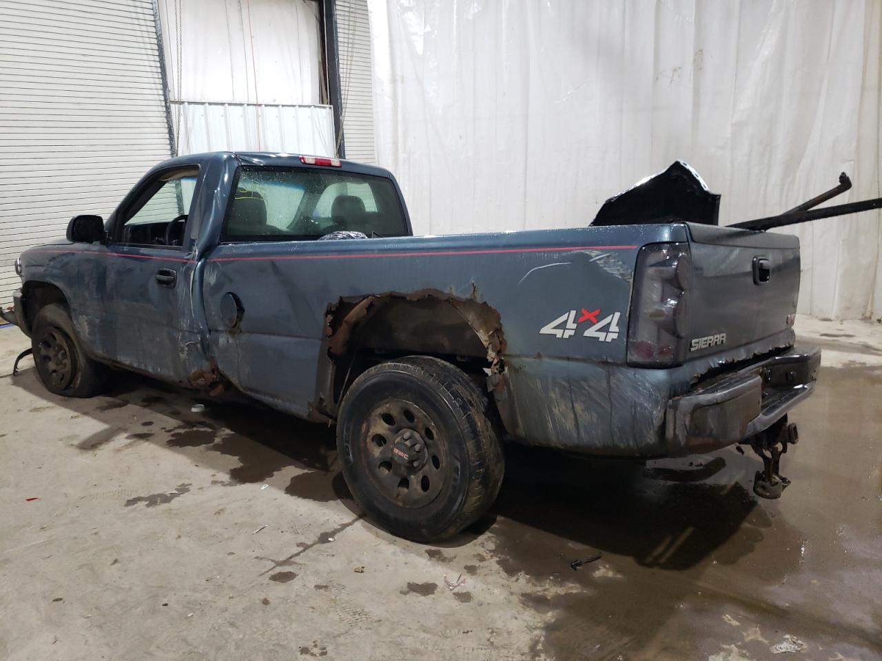 Image 2 of 2007 GMC NEW SIERRA K1500 CLASSIC 2007 with VIN 1GTEK14X07Z160057