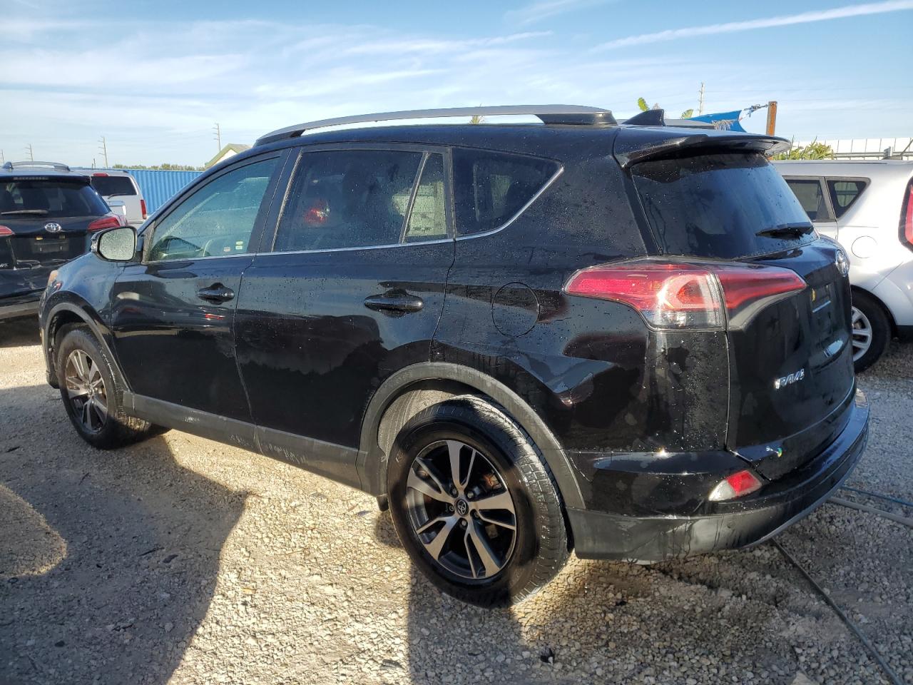 Obraz 2 z 2018 TOYOTA RAV4 ADVENTURE 2018 z VIN 2T3WFREV6JW427973
