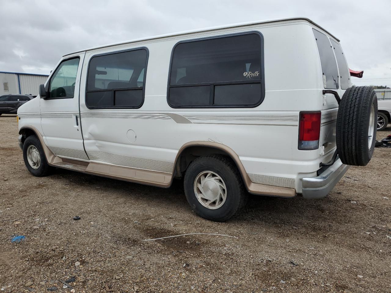 Image 2 of 2001 FORD ECONOLINE E150 VAN 2001 with VIN 1FDRE14W71HA24386