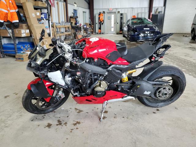 Image 3 of 2023 DUCATI PANIGALE V4S 2023 with VIN ZDMDAGWW1PB005312