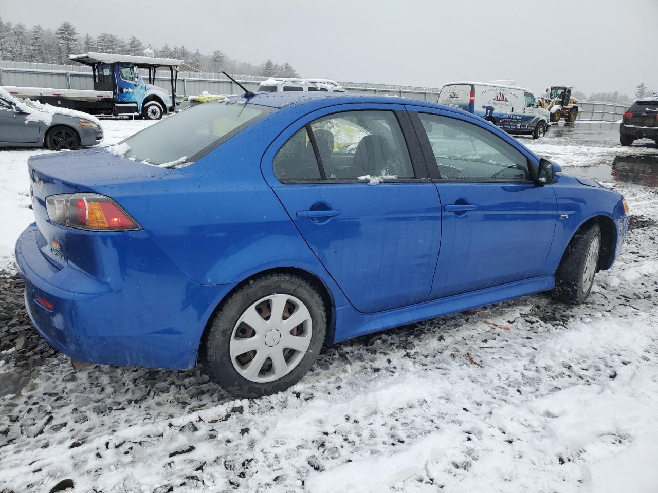 Image 3 of 2015 MITSUBISHI LANCER ES 2015 with VIN JA32U2FU5FU000403