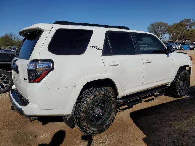 Obraz 3 z 2022 TOYOTA 4RUNNER SR5 PREMIUM 2022 z VIN JTERU5JR0N5974752
