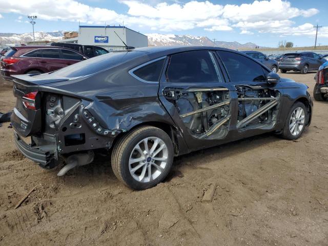 Image 3 of 2019 FORD FUSION TITANIUM 2019 with VIN 3FA6P0SU9KR282508