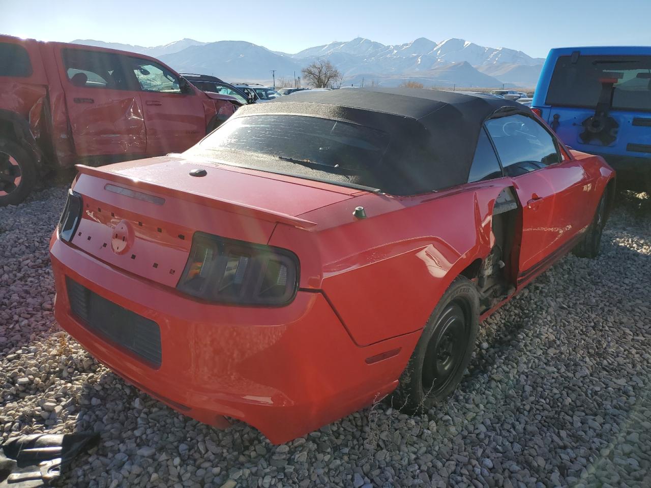 Image 3 of 2014 FORD MUSTANG  2014 with VIN 1ZVBP8EMXE5238606