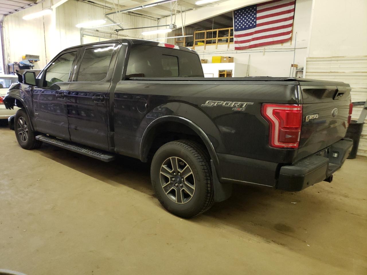 Obraz 2 z 2015 FORD F150 SUPERCREW 2015 z VIN 1FTFW1EGXFFA20329