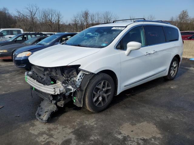 Изображение 2017 CHRYSLER PACIFICA TOURING L PLUS 2017