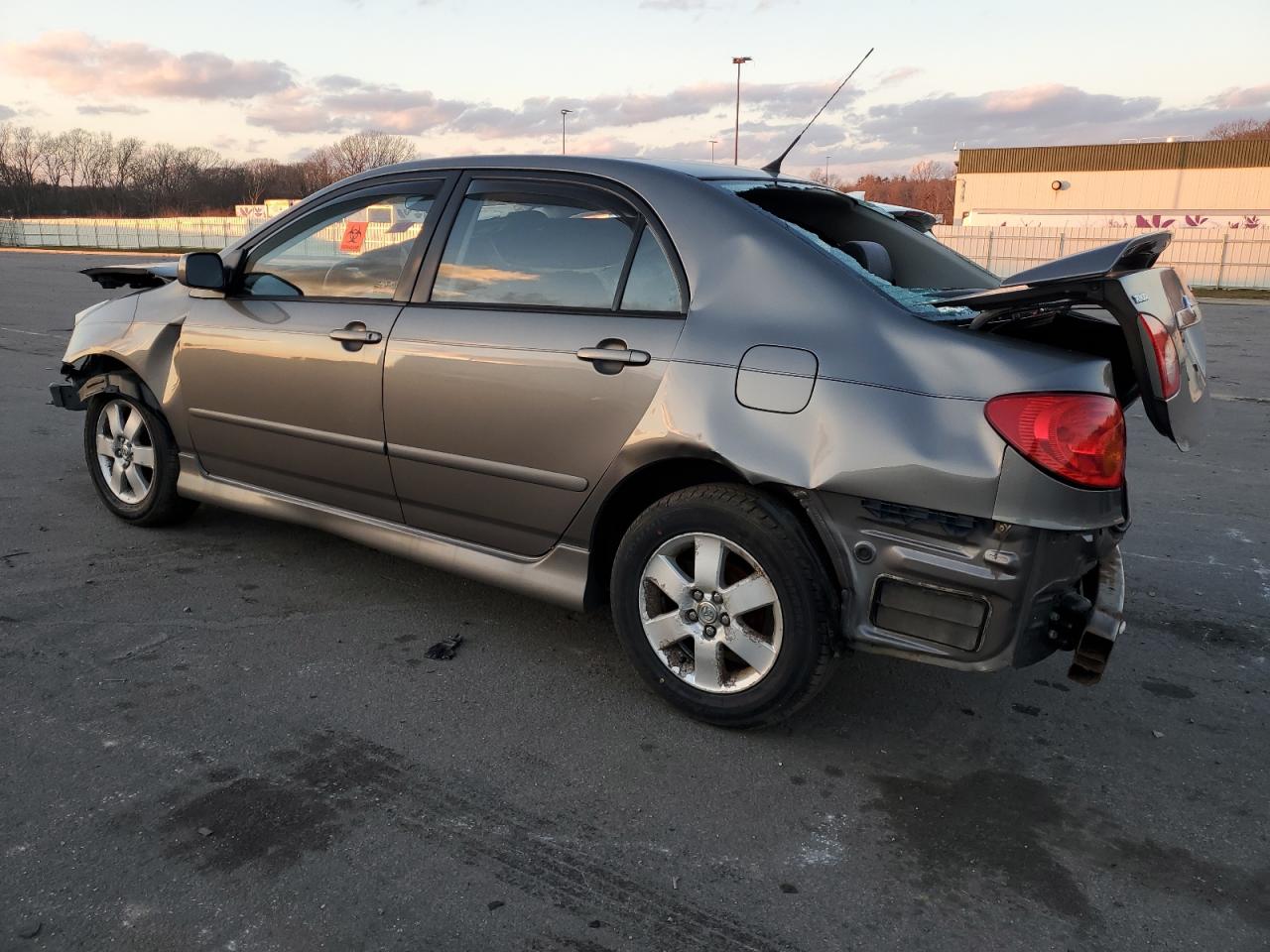 Image 2 of 2004 TOYOTA COROLLA CE 2004 with VIN 2T1BR32E24C168291