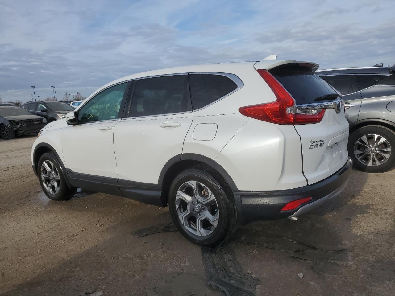 Изображение 2 2019 HONDA CR-V EXL 2019 с VIN 5J6RW2H87KL010001