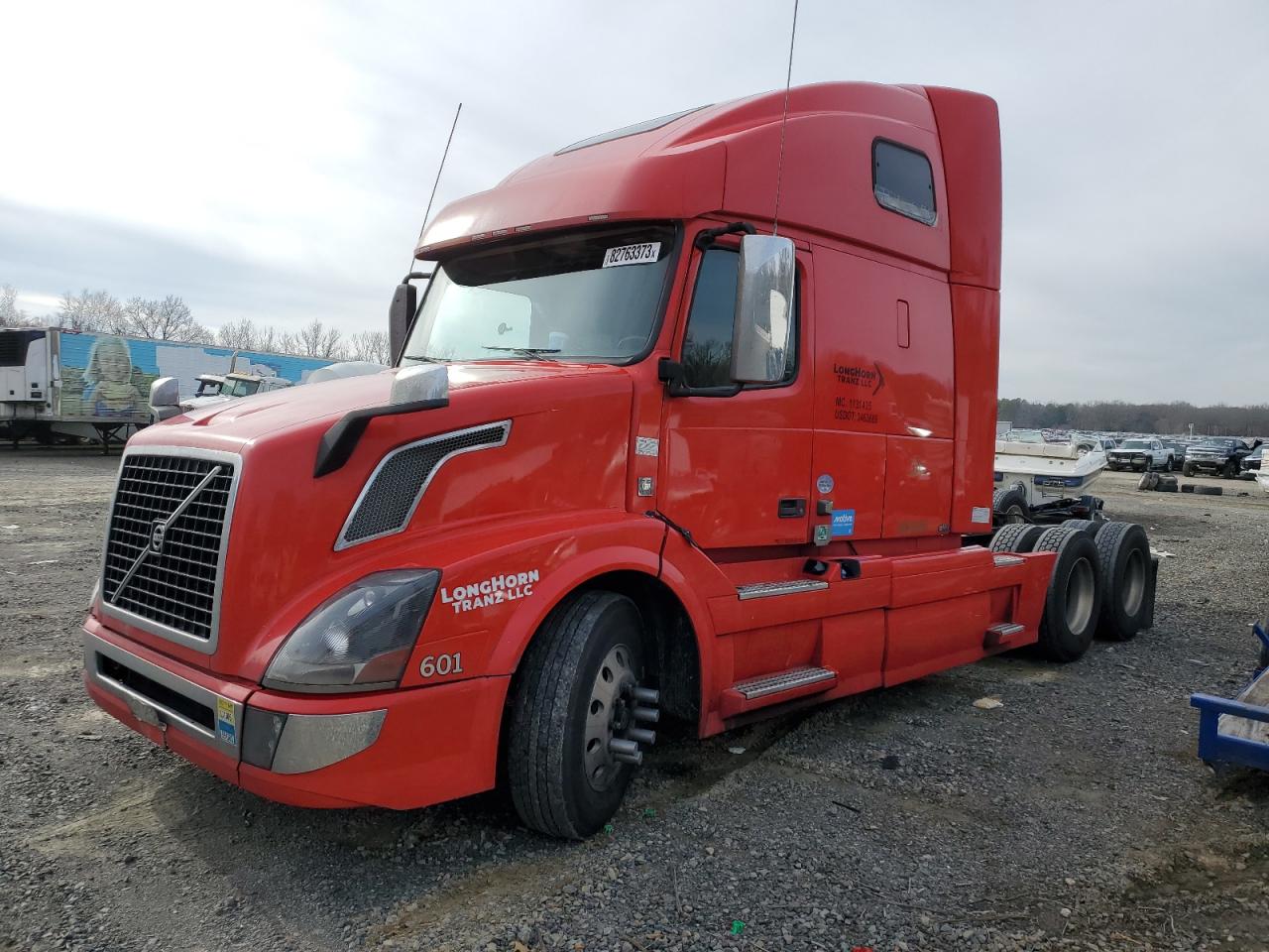 Image 2 of 2017 VOLVO VN VNL 2017 with VIN 4V4NC9EH0HN971633