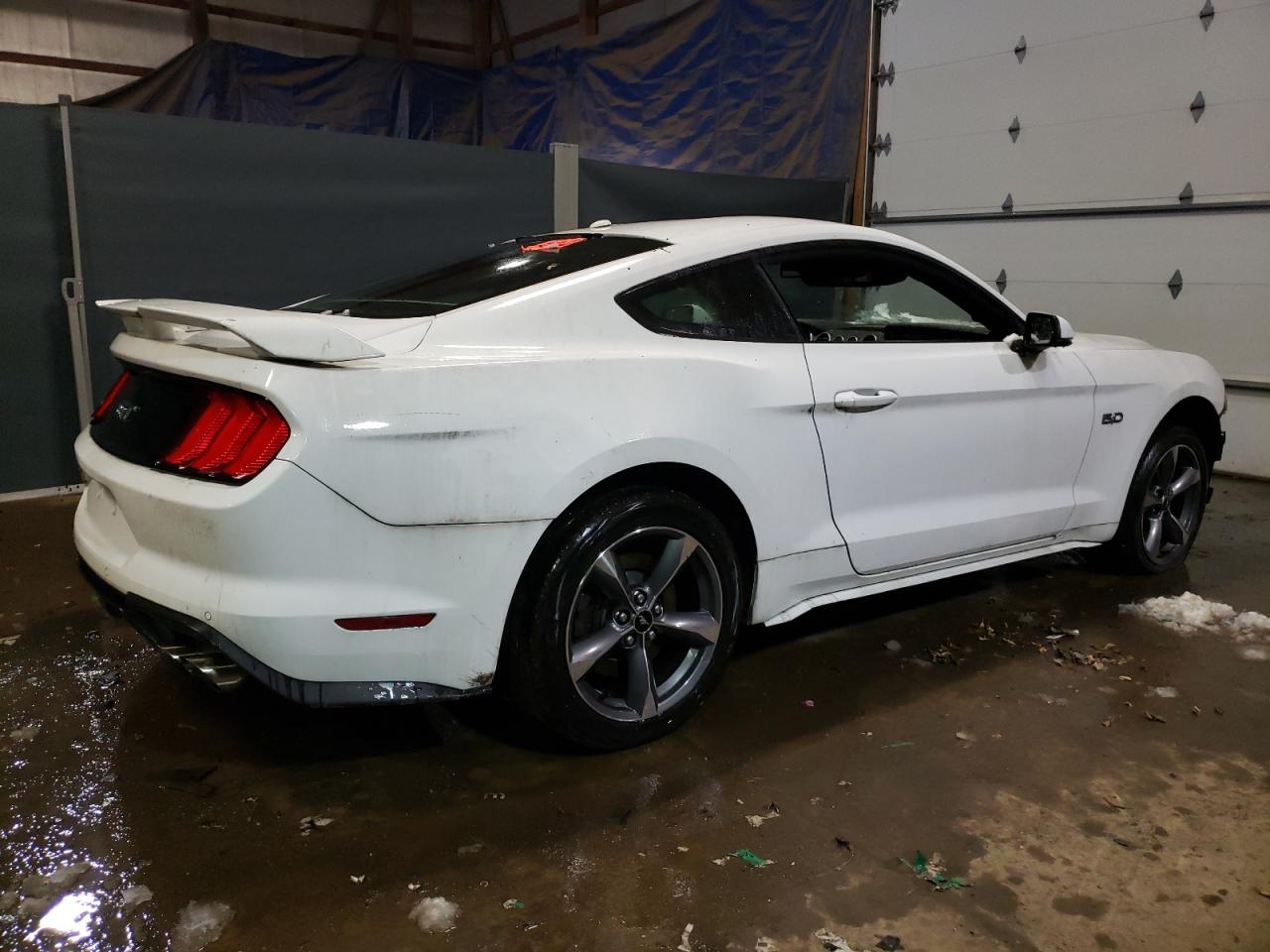 Image 3 of 2018 FORD MUSTANG GT 2018 with VIN 1FA6P8CF8J5132437