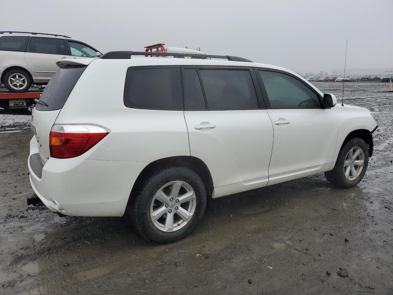 Image 3 of 2010 TOYOTA HIGHLANDER  2010 with VIN JTEBK3EH1A2154625