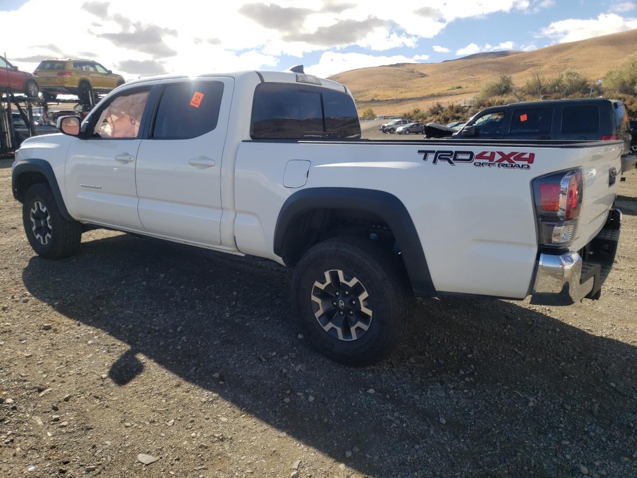 Obraz 2 z 2023 TOYOTA TACOMA DOUBLE CAB 2023 z VIN 3TMDZ5BN7PM157318