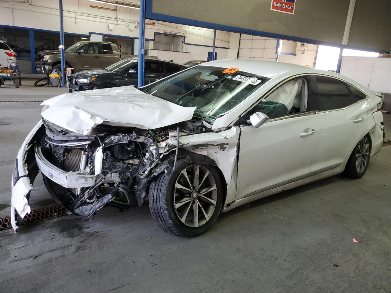 Изображение 2017 HYUNDAI AZERA  2017