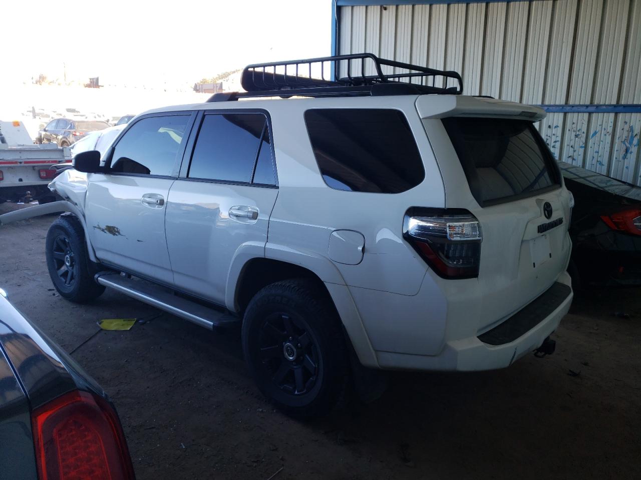 Image 2 of 2022 TOYOTA 4RUNNER TRAIL 2022 with VIN JTETU5JR0N5971260