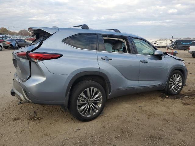 Image 3 of 2021 TOYOTA HIGHLANDER PLATINUM 2021 with VIN 5TDFZRBH0MS121671