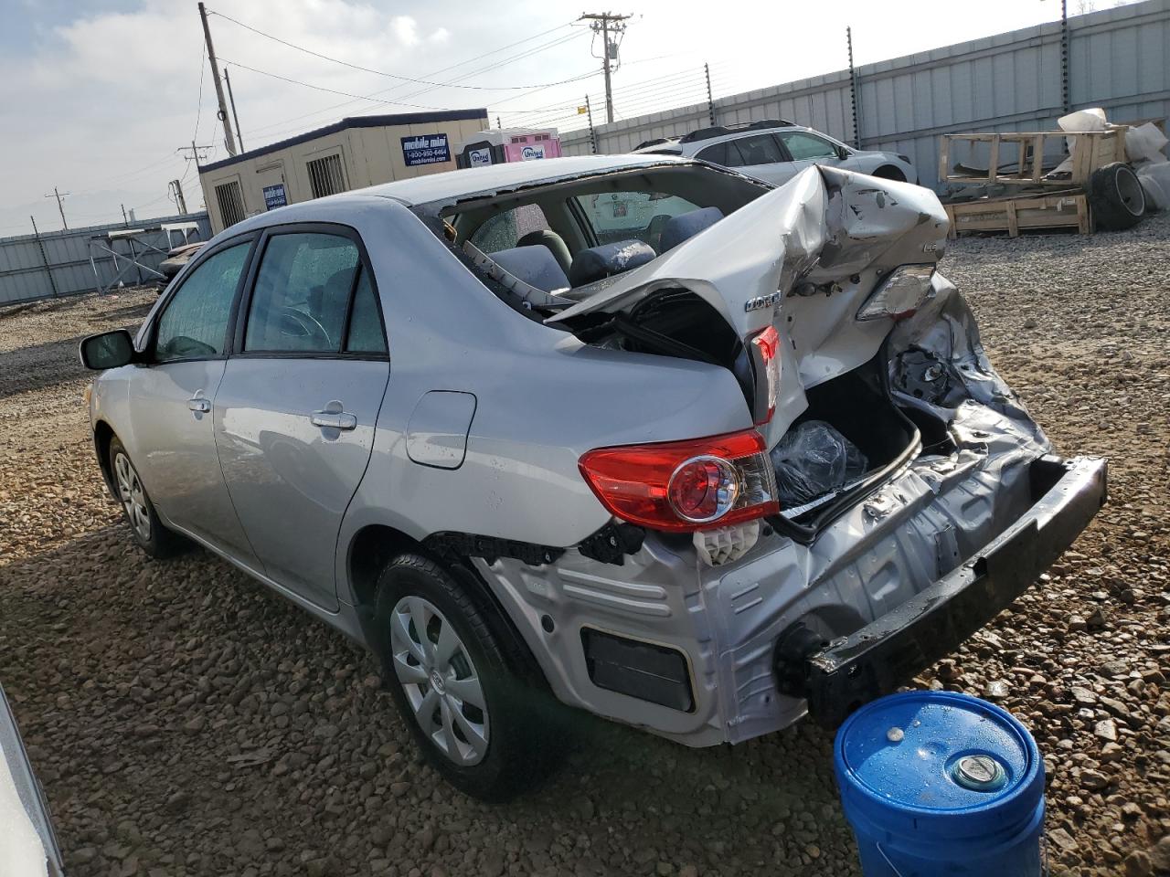 Image 2 of 2011 TOYOTA COROLLA BASE 2011 with VIN 2T1BU4EE2BC587450