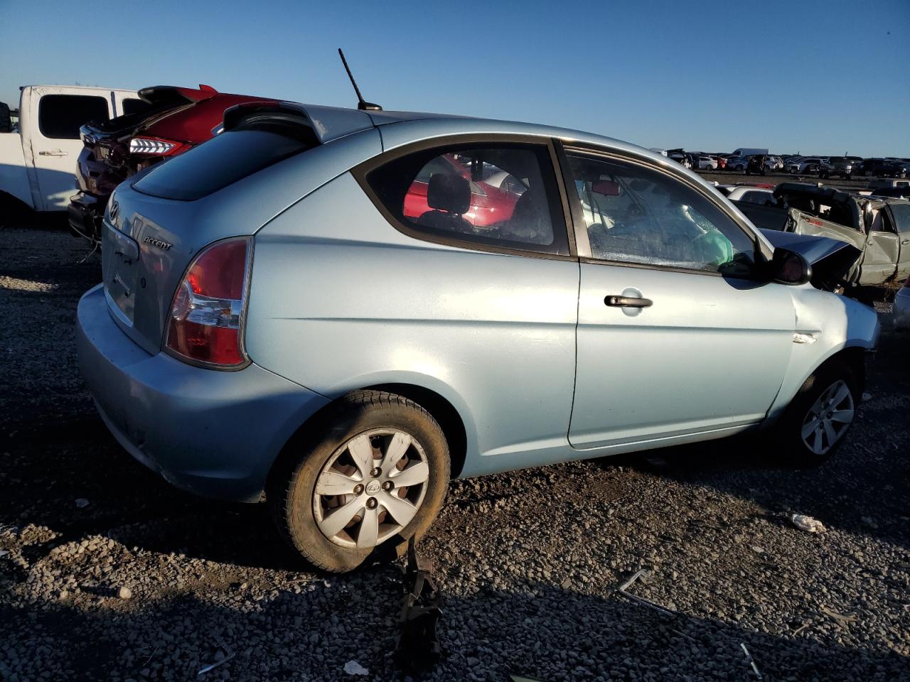 Obraz 3 z 2009 HYUNDAI ACCENT GS 2009 z VIN KMHCM36C49U121359