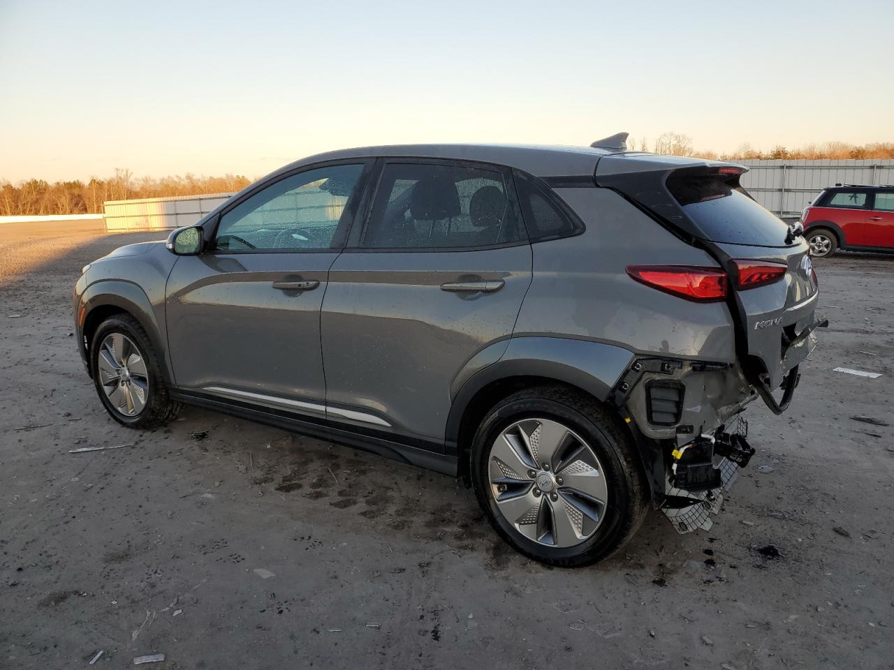 Image 2 of 2021 HYUNDAI KONA ULTIMATE 2021 with VIN KM8K53AG3MU127066