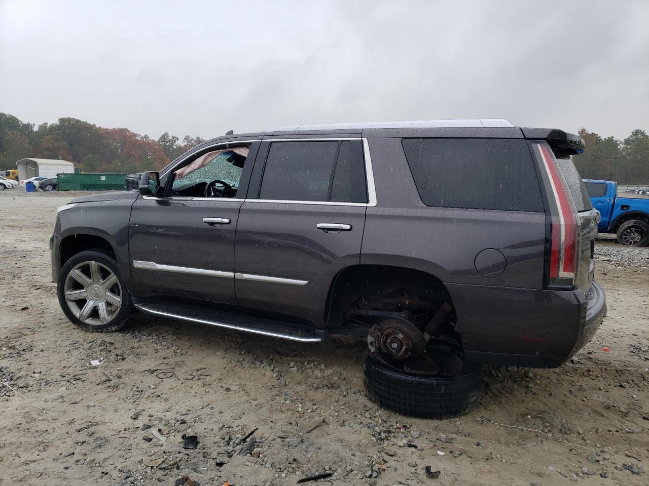 Image 2 of 2018 CADILLAC ESCALADE LUXURY 2018 with VIN 1GYS4BKJ7JR258375