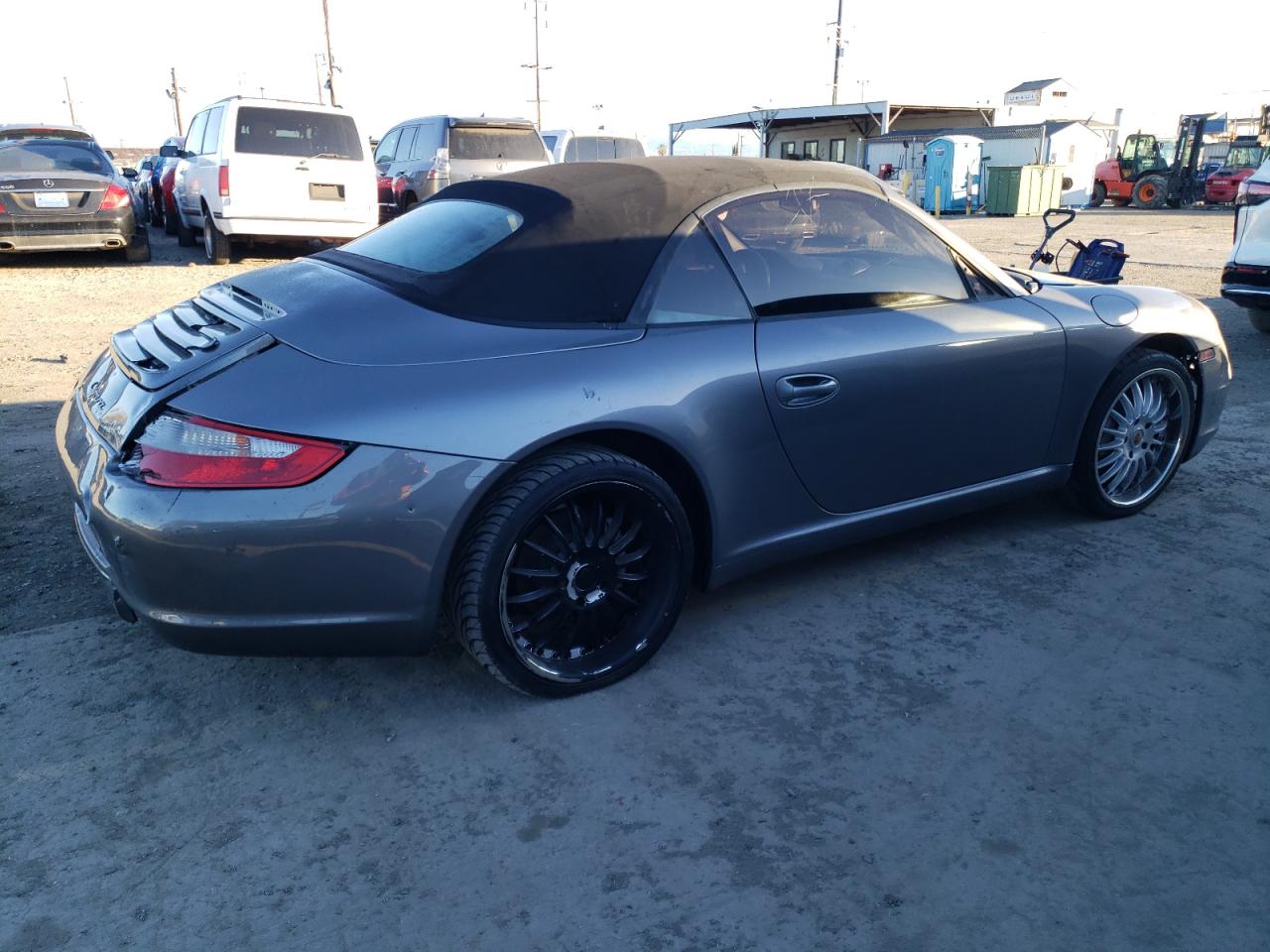 Image 3 of 2006 PORSCHE 911 NEW GENERATION CARRERA CABRIOLET 2006 with VIN WP0CA29956S757013
