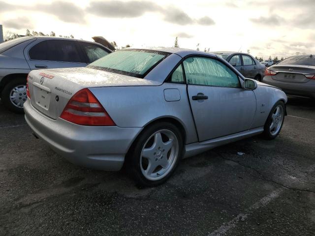 Image 3 of 2000 MERCEDES-BENZ SLK 230 KOMPRESSOR 2000 with VIN WDBKK47F6YF157043