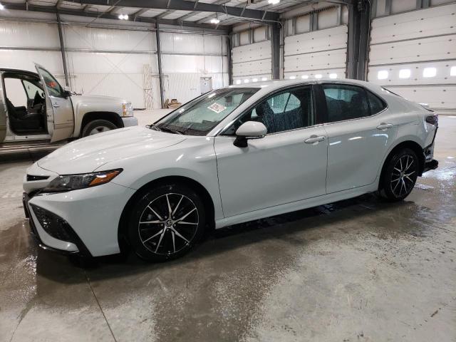 Image 1 of 2022 TOYOTA CAMRY SE 2022 with VIN 4T1G11AKXNU054452