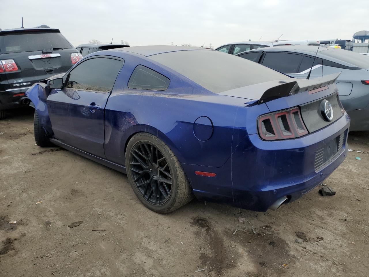 Image 2 of 2013 FORD MUSTANG GT 2013 with VIN 1ZVBP8CF9D5284589