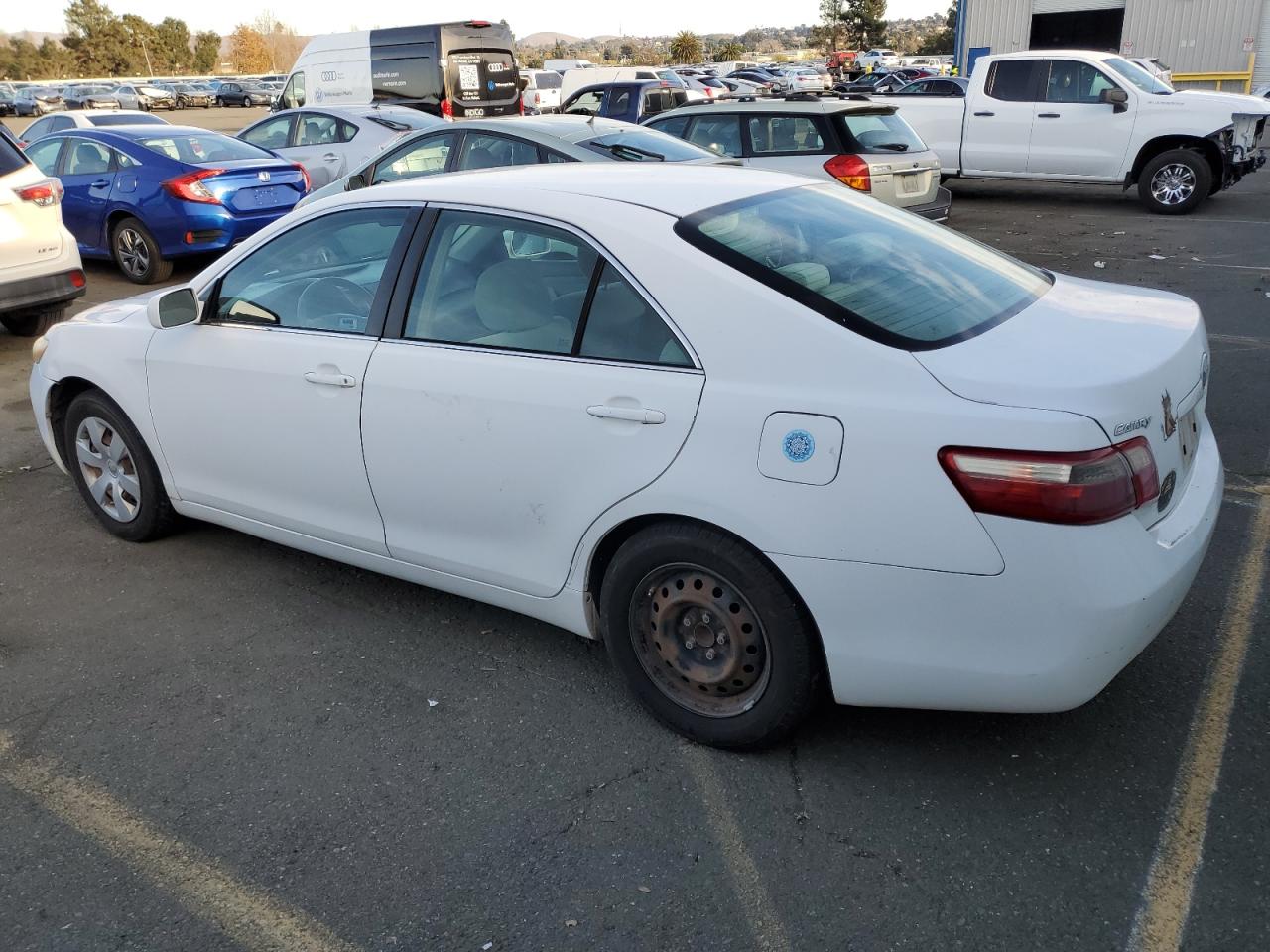 Изображение 2 2007 TOYOTA CAMRY CE 2007 с VIN 4T1BE46KX7U696083