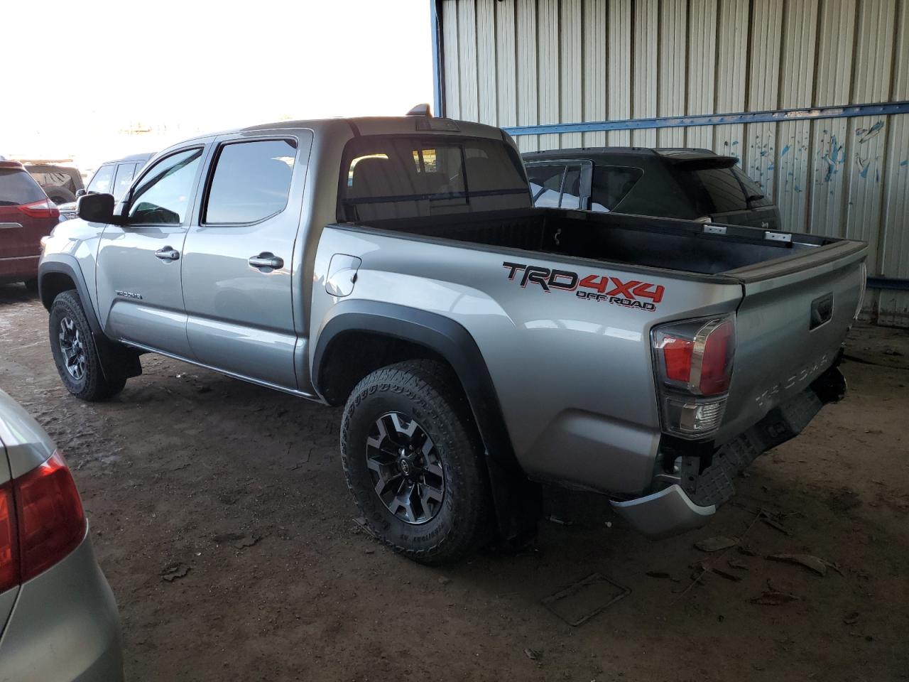 Изображение 2 2023 TOYOTA TACOMA DOUBLE CAB 2023 с VIN 3TMCZ5ANXPM570055