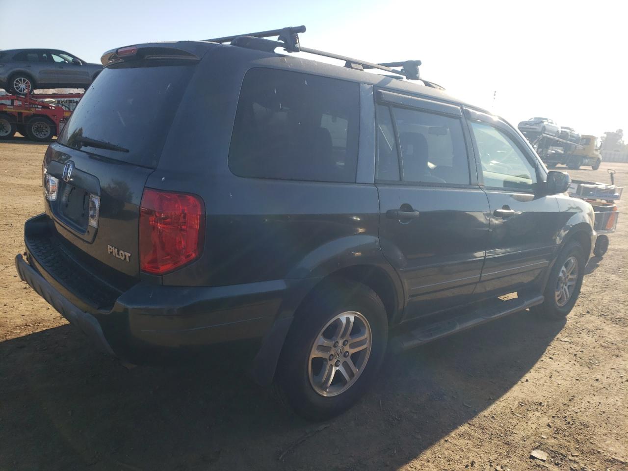 Image 3 of 2004 HONDA PILOT EX 2004 with VIN 2HKYF18434H621546