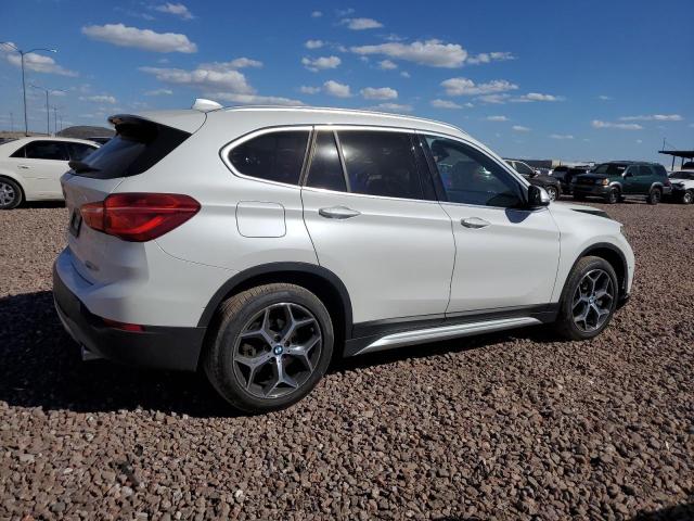 Obraz 3 z 2018 BMW X1 XDRIVE28I 2018 z VIN WBXHT3C38J5L28078