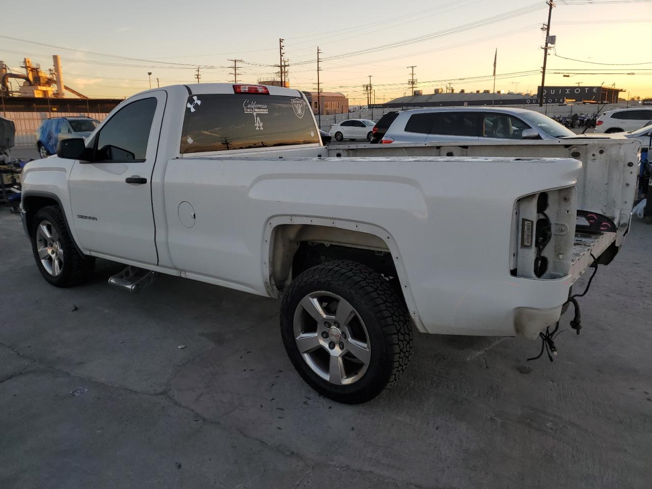 Image 2 of 2017 GMC SIERRA C1500 2017 with VIN 1GTN1LEC8HZ902894