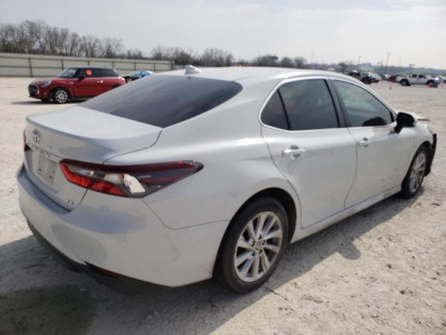 Image 3 of 2022 TOYOTA CAMRY LE 2022 with VIN 4T1C11AK7NU007989