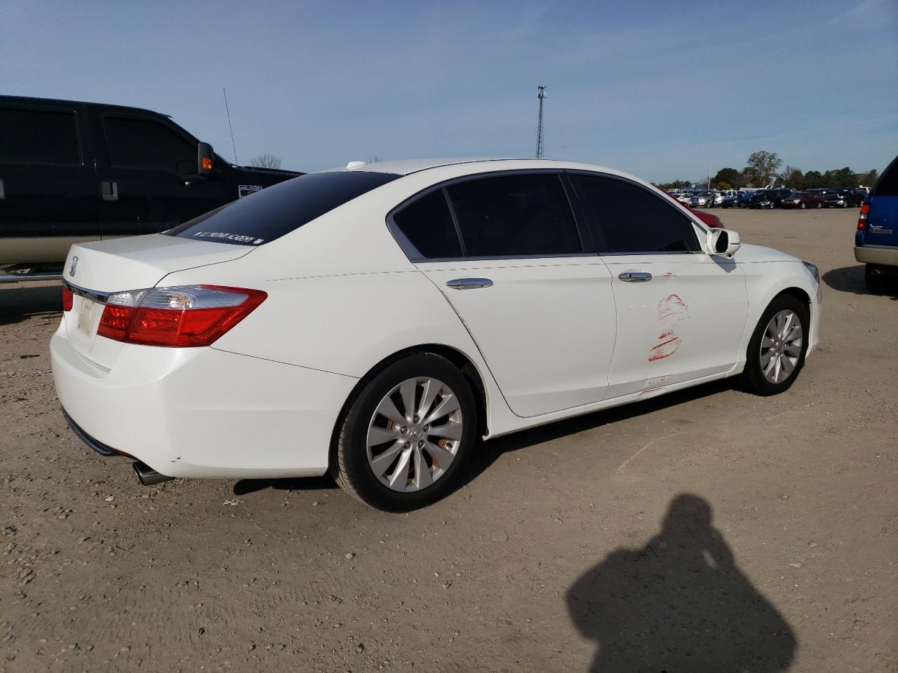Image 3 of 2014 HONDA ACCORD EXL 2014 with VIN 1HGCR2F8XEA202486