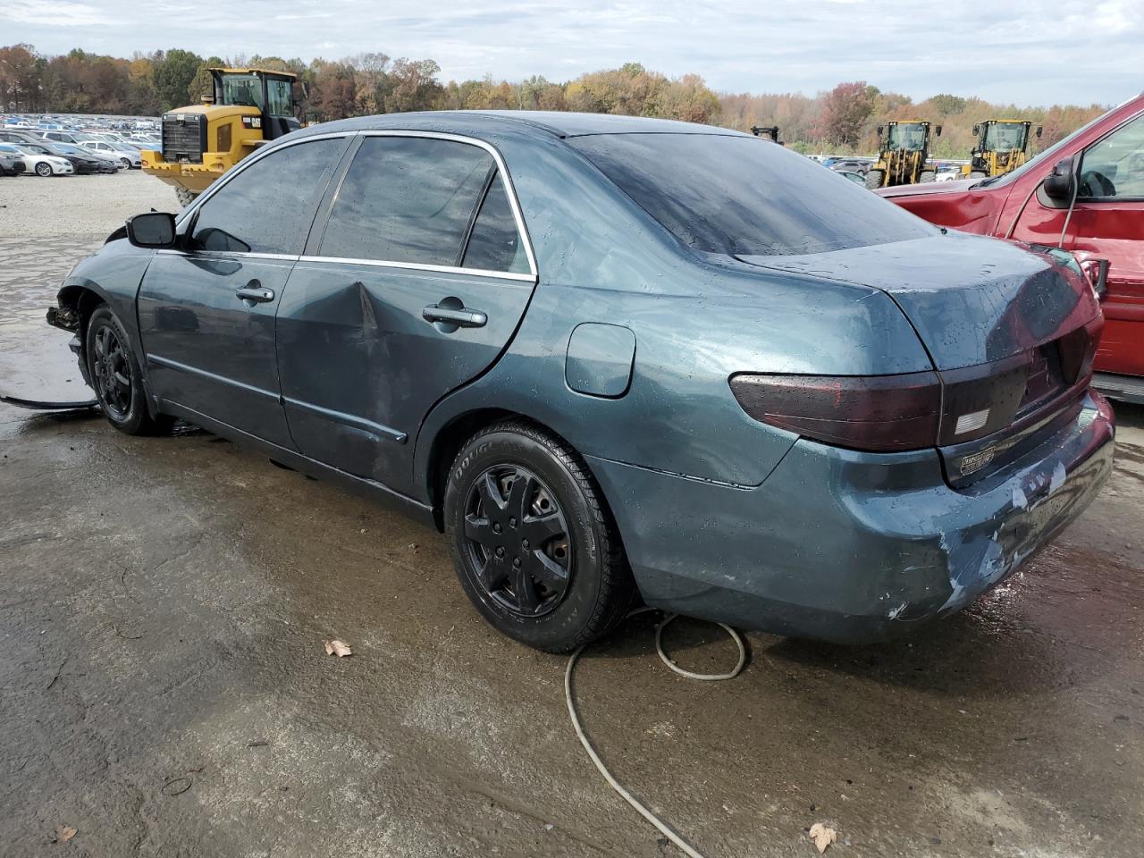 Image 2 of 2005 HONDA ACCORD LX 2005 with VIN 1HGCM56405A009907