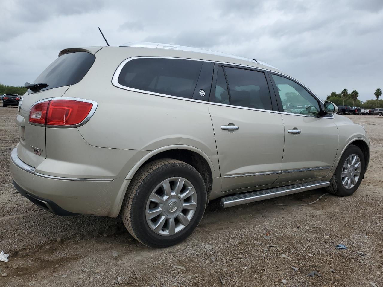 Obraz 3 z 2015 BUICK ENCLAVE  2015 z VIN 5GAKRBKD7FJ192189
