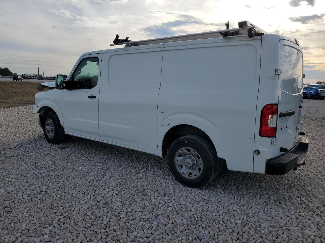 Изображение 2 2021 NISSAN NV 2500 SV 2021 с VIN 1N6AF0KY6MN801320