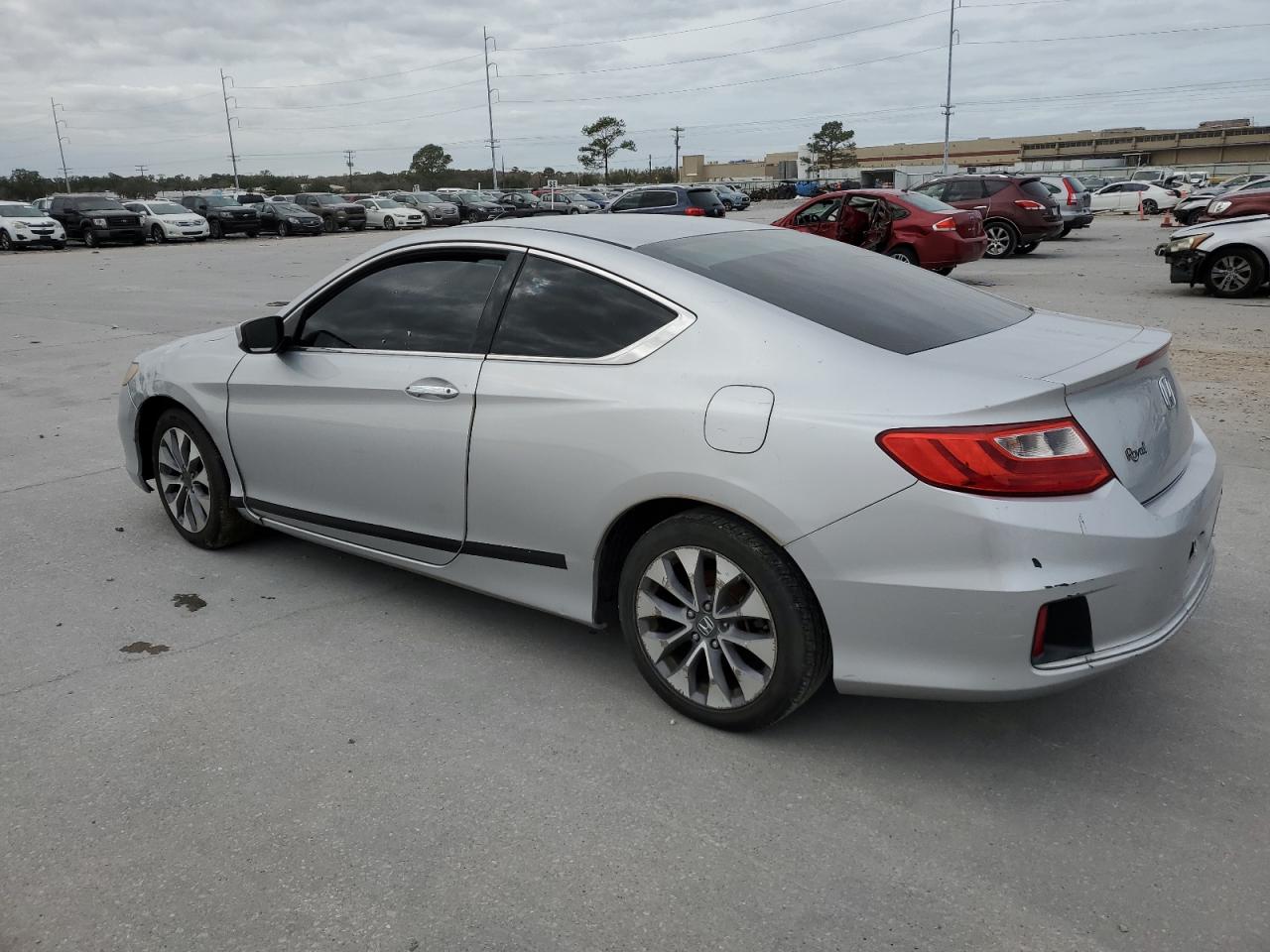 Изображение 2 2013 HONDA ACCORD LX-S 2013 с VIN 1HGCT1B36DA003391