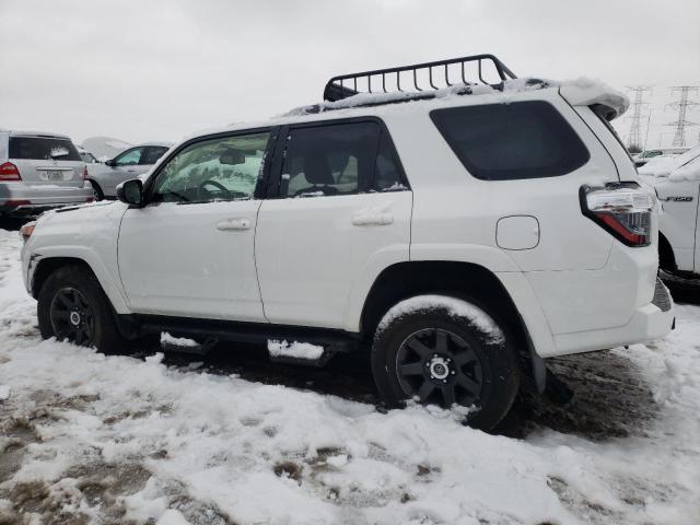 Image 2 of 2022 TOYOTA 4RUNNER TRAIL 2022 with VIN JTETU5JR2N6079893