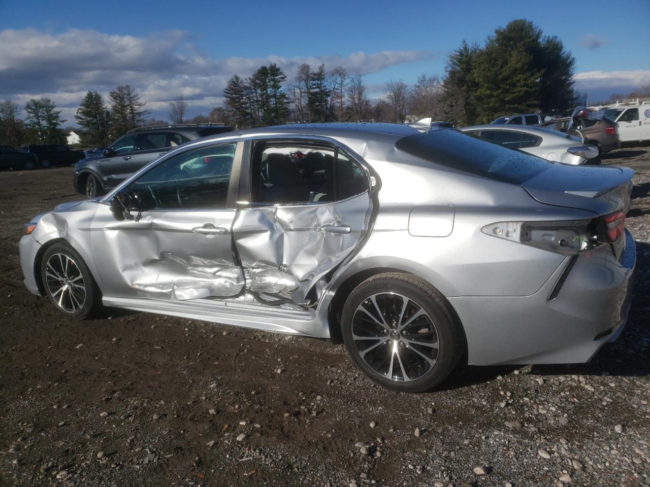 Image 2 of 2018 TOYOTA CAMRY L 2018 with VIN 4T1B11HK5JU149480