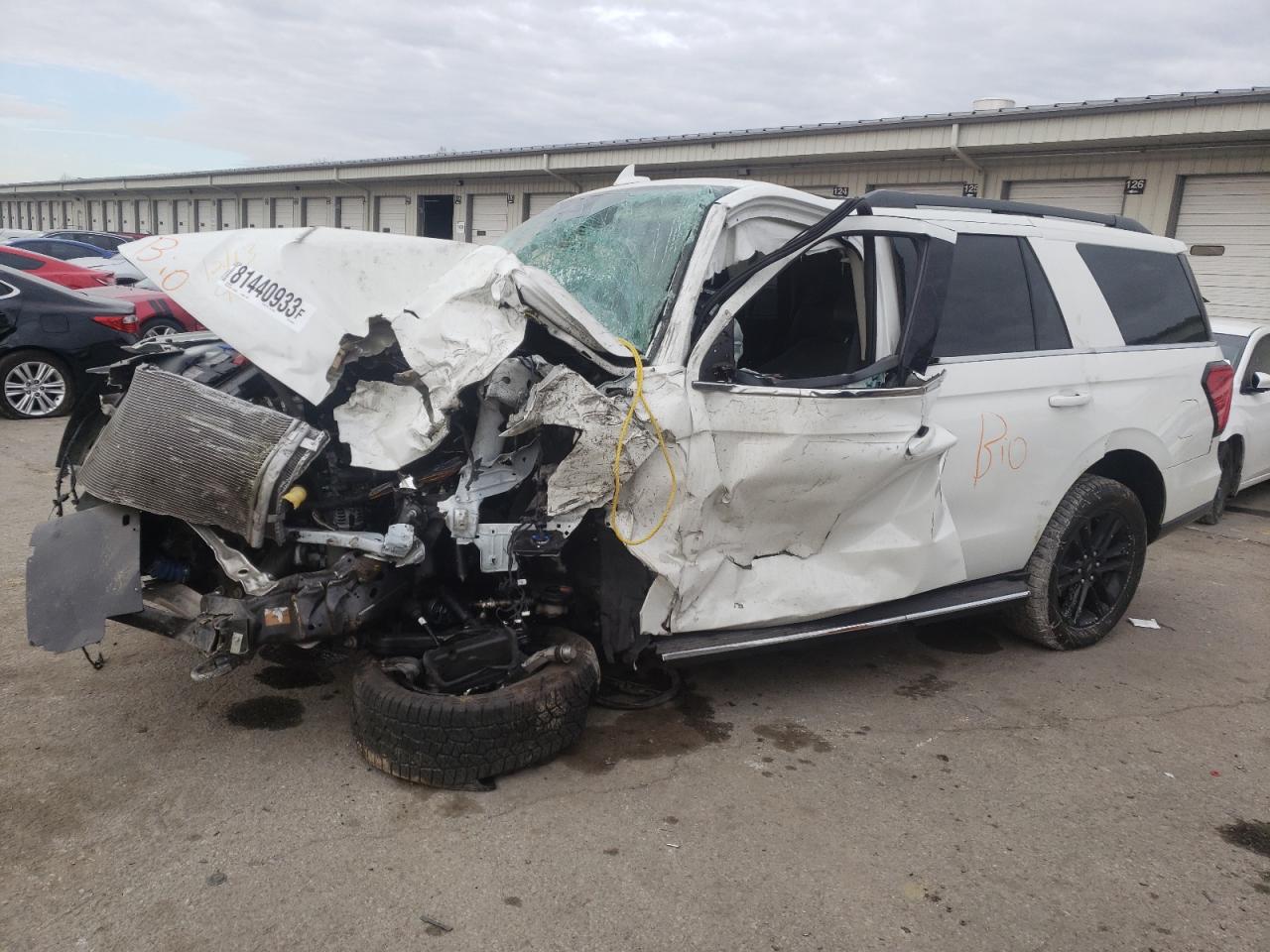 Изображение 1 2023 FORD EXPEDITION XLT 2023 с VIN 1FMJU1J84PEA01423