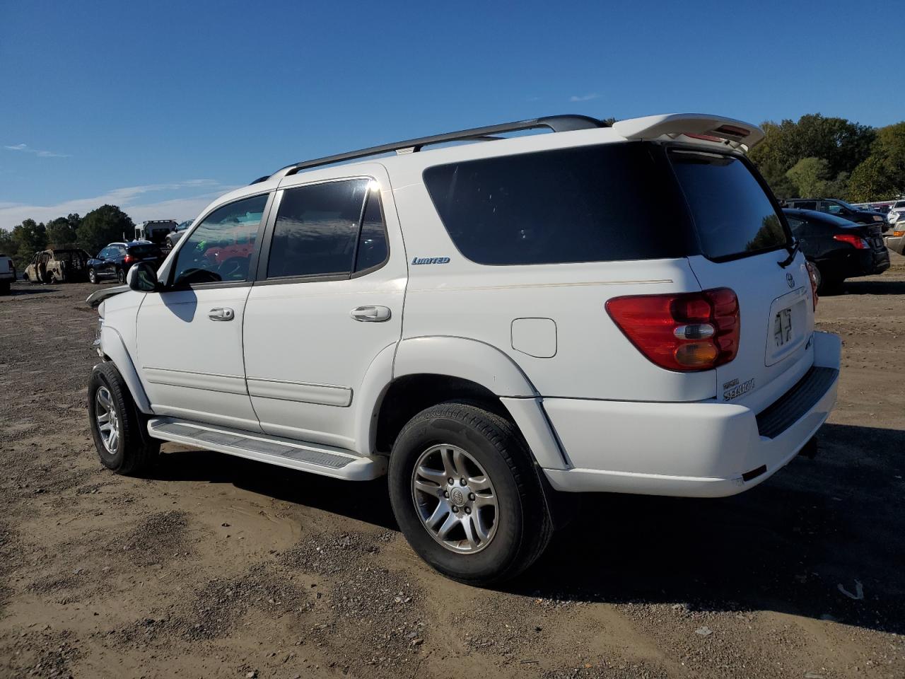 Image 2 of 2004 TOYOTA SEQUOIA LIMITED 2004 with VIN 5TDBT48A34S213564