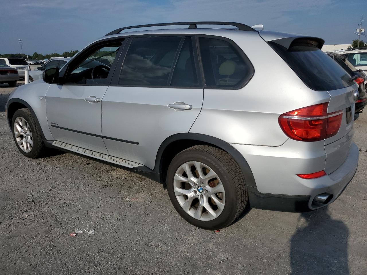 Image 2 of 2011 BMW X5 XDRIVE35I 2011 with VIN 5UXZV4C59BL743408