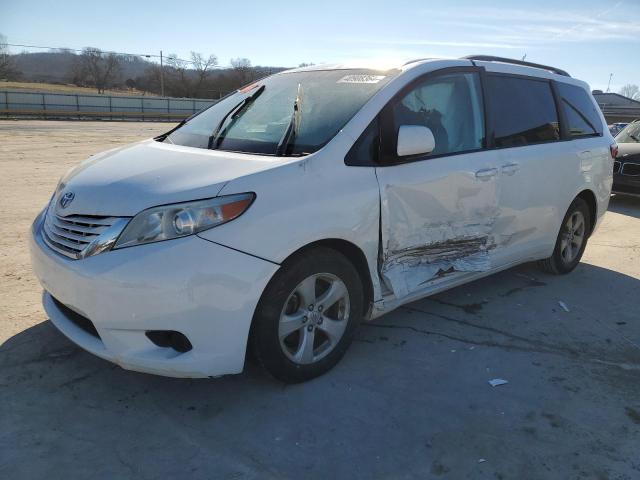 2015 TOYOTA SIENNA LE 2015 image