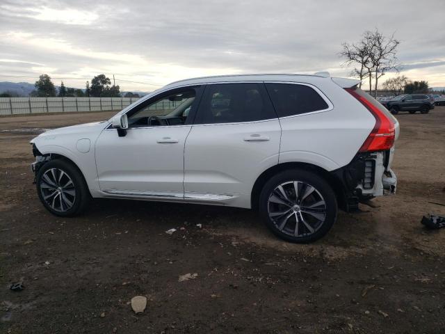 Obraz 2 z 2022 VOLVO XC60 T8 RECHARGE INSCRIPTION EXPRESS 2022 z VIN YV4BR0DZ0N1945455