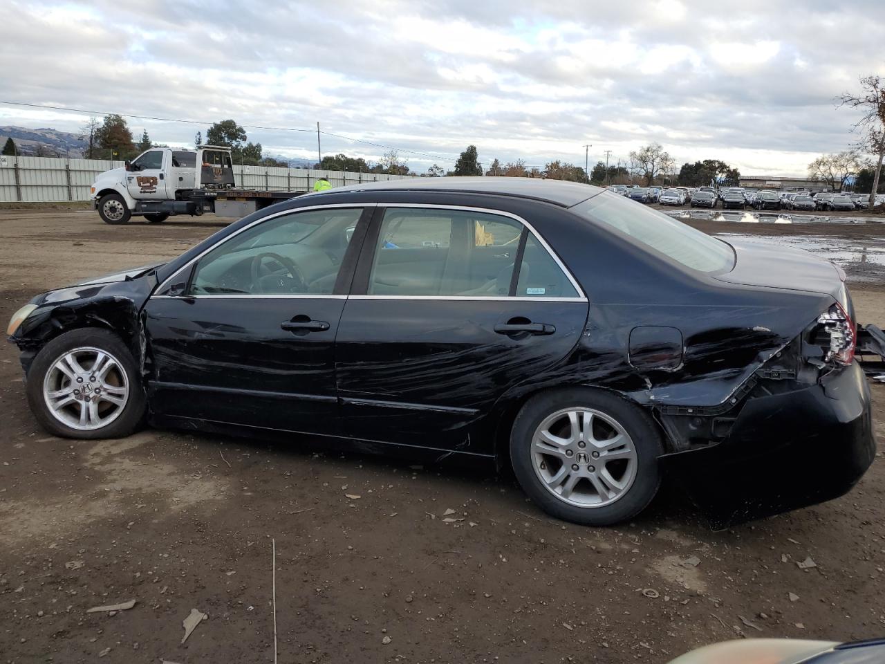 Image 2 of 2006 HONDA ACCORD SE 2006 with VIN 1HGCM56326A115848