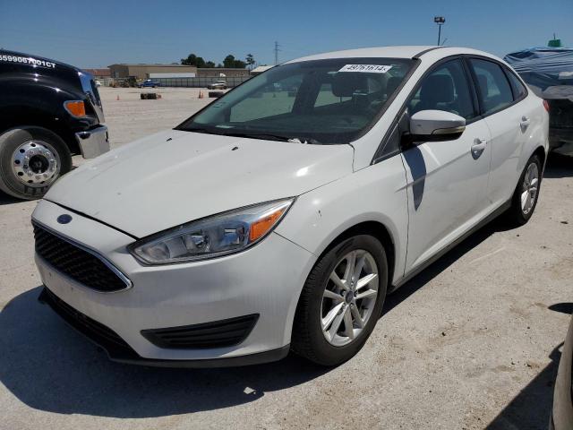 Image 1 of 2016 FORD FOCUS SE 2016 with VIN 1FADP3F2XGL250500